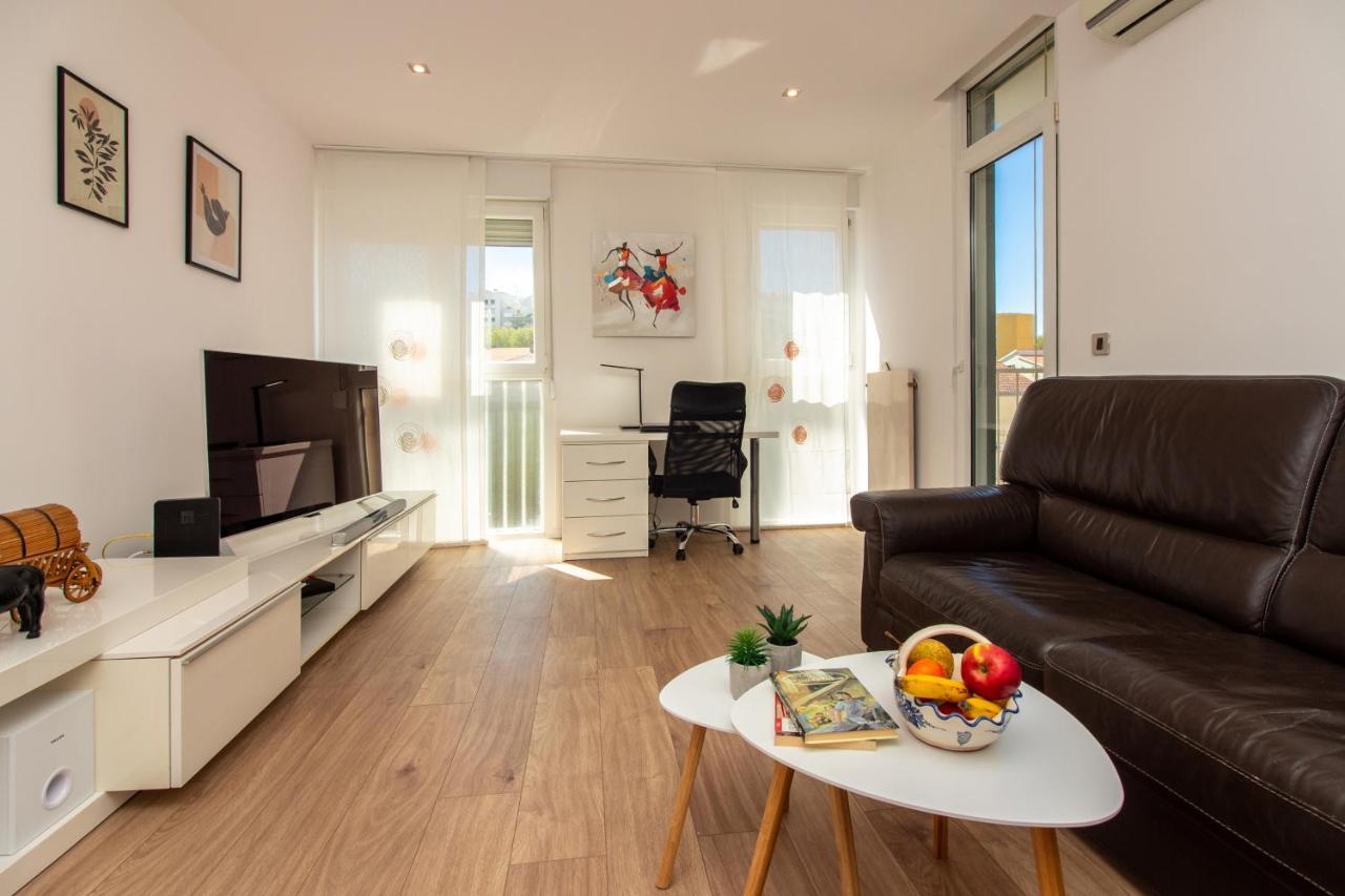Apartmán Bura2 , With Private Parking In The Garage Split Exteriér fotografie