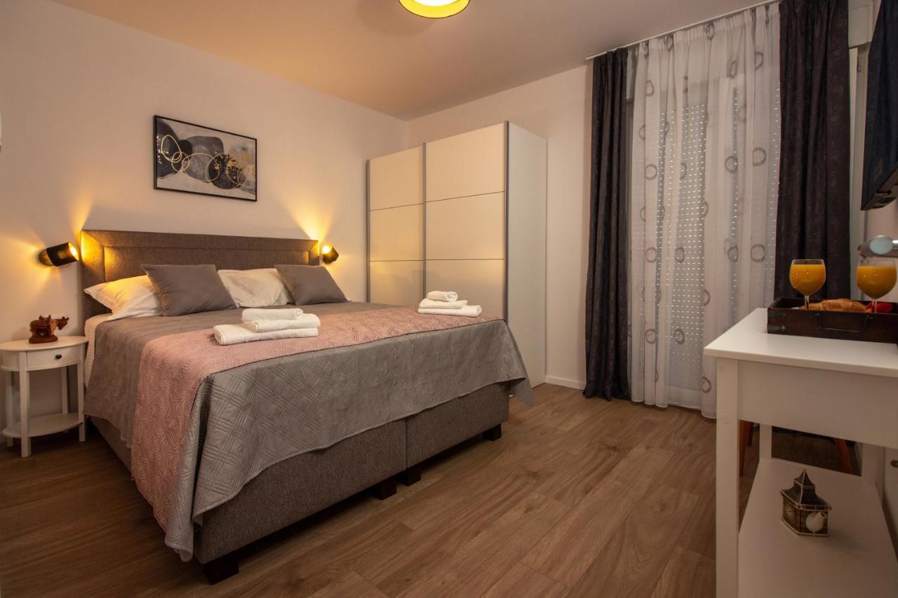 Apartmán Bura2 , With Private Parking In The Garage Split Exteriér fotografie